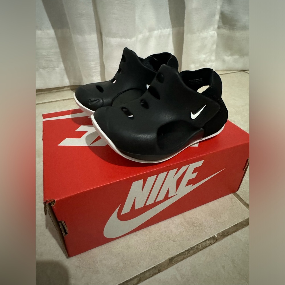 Nike Sunray Protect 3 children's sandals